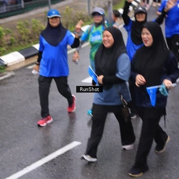 Runner Photo 7949876
