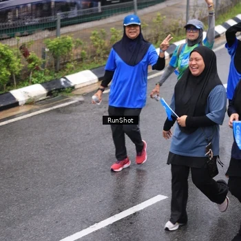 Runner Photo 7949879