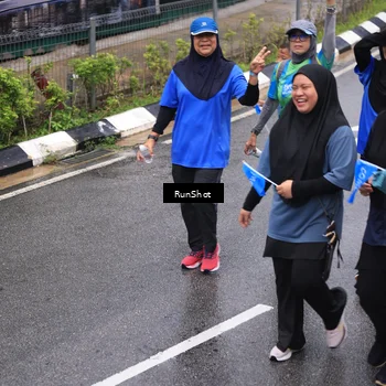 Runner Photo 7949881