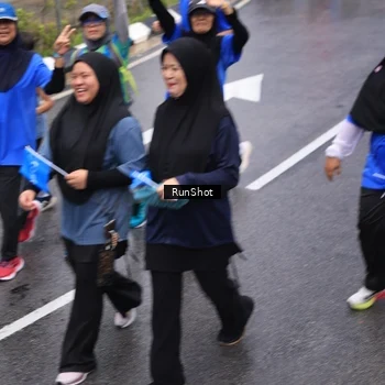 Runner Photo 7949883