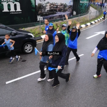 Runner Photo 7949895