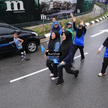 Runner Photo 7949896