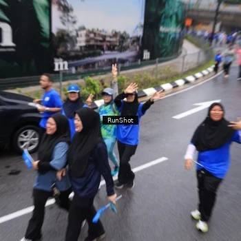 Runner Photo 7949897