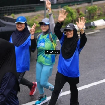 Runner Photo 7949905