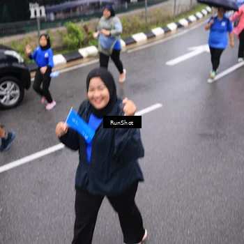 Runner Photo 7949944