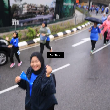 Runner Photo 7949946