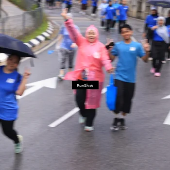 Runner Photo 7949963