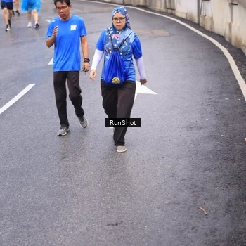 Runner Photo 7949975