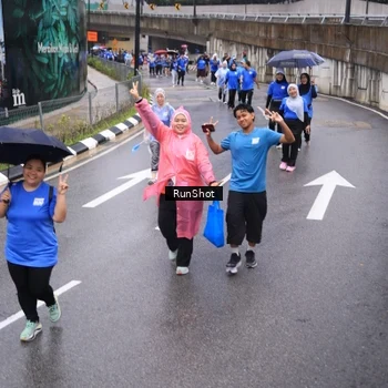 Runner Photo 7949981
