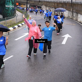 Runner Photo 7949983