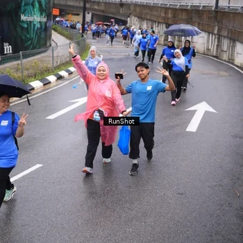 Runner Photo 7949984