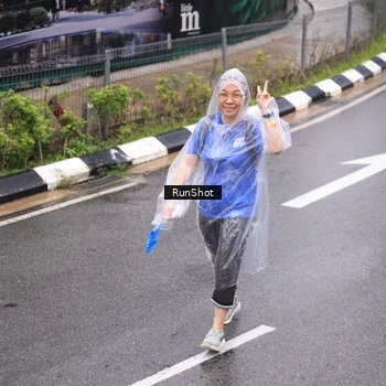 Runner Photo 7950002