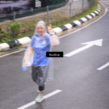 Runner Photo 7950003