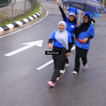 Runner Photo 7950005