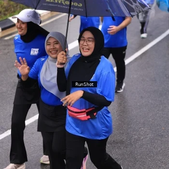 Runner Photo 7950041