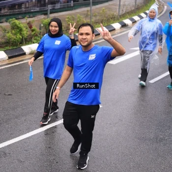 Runner Photo 7950058