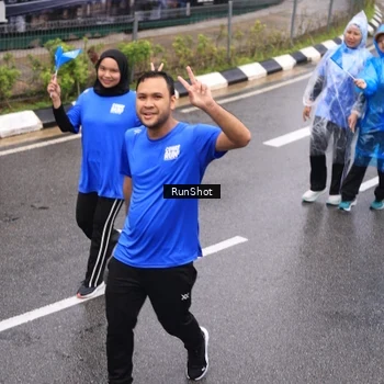 Runner Photo 7950062