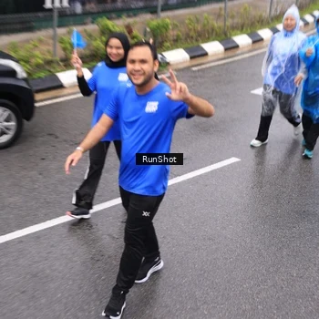Runner Photo 7950067