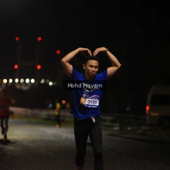 Runner Photo 795014