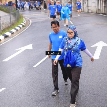 Runner Photo 7950147