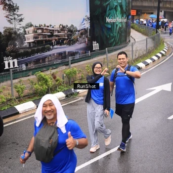 Runner Photo 7950148