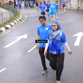 Runner Photo 7950156