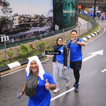 Runner Photo 7950177