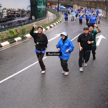 Runner Photo 7950186