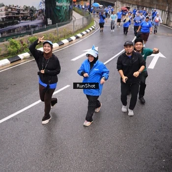 Runner Photo 7950187