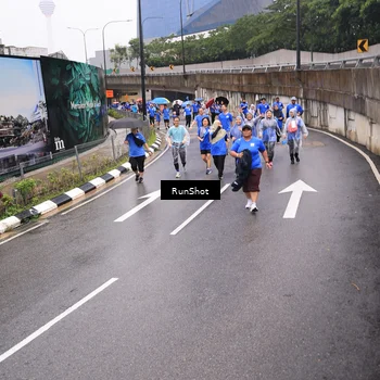 Runner Photo 7950224