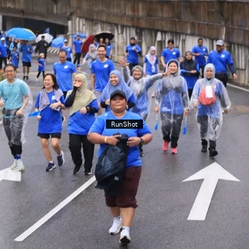 Runner Photo 7950233