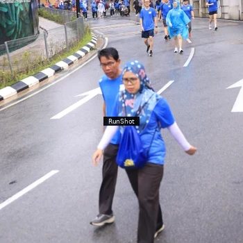 Runner Photo 7950243