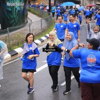 Runner Photo 7950266
