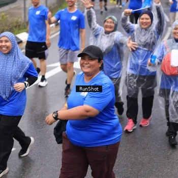 Runner Photo 7950275