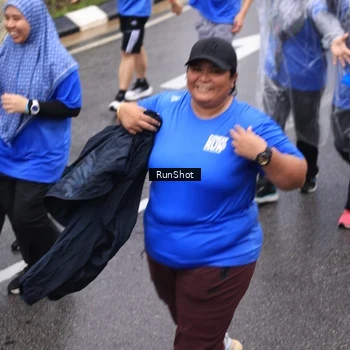 Runner Photo 7950284