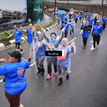 Runner Photo 7950298