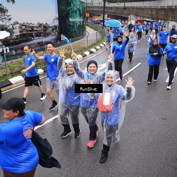 Runner Photo 7950304