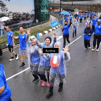 Runner Photo 7950306