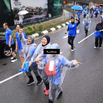 Runner Photo 7950311