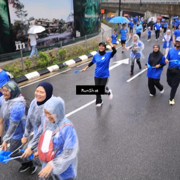 Runner Photo 7950314