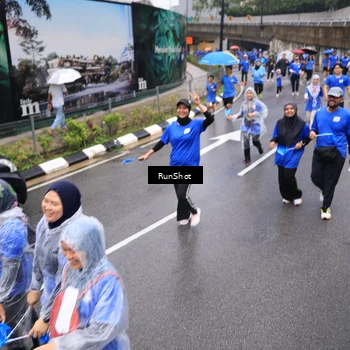 Runner Photo 7950315