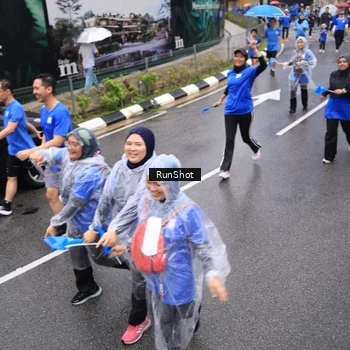Runner Photo 7950316