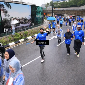 Runner Photo 7950318