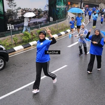 Runner Photo 7950322