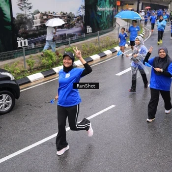Runner Photo 7950323