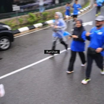 Runner Photo 7950332