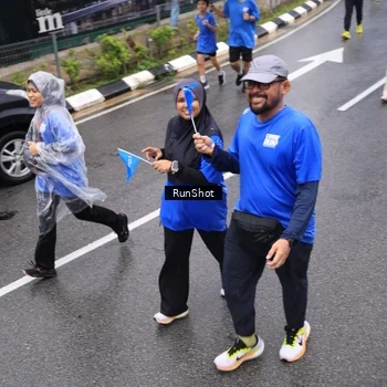 Runner Photo 7950342