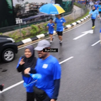 Runner Photo 7950359