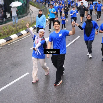 Runner Photo 7950364