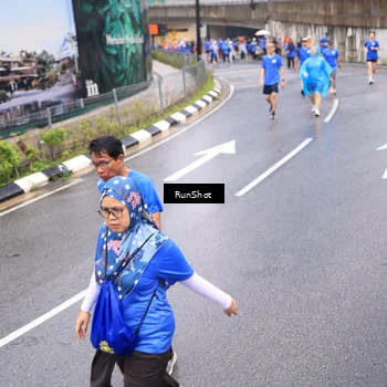 Runner Photo 7950365